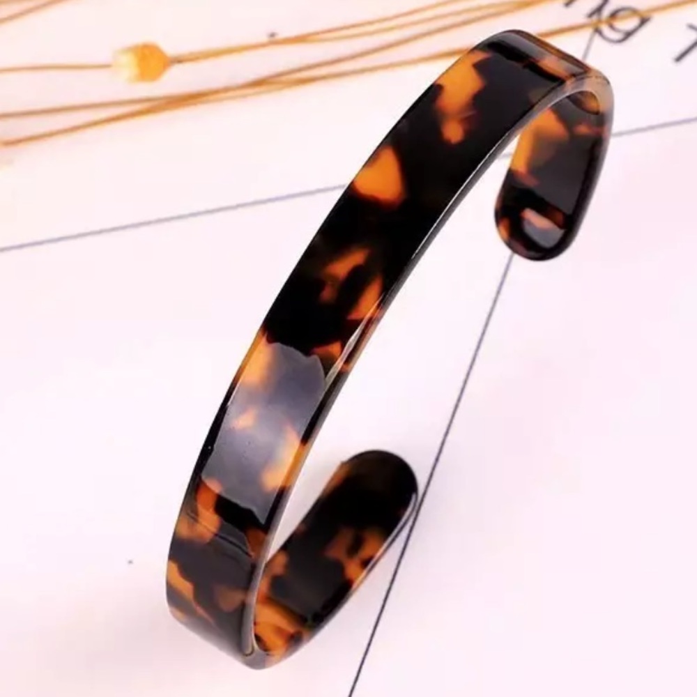 Tortoise Cuff Bangle